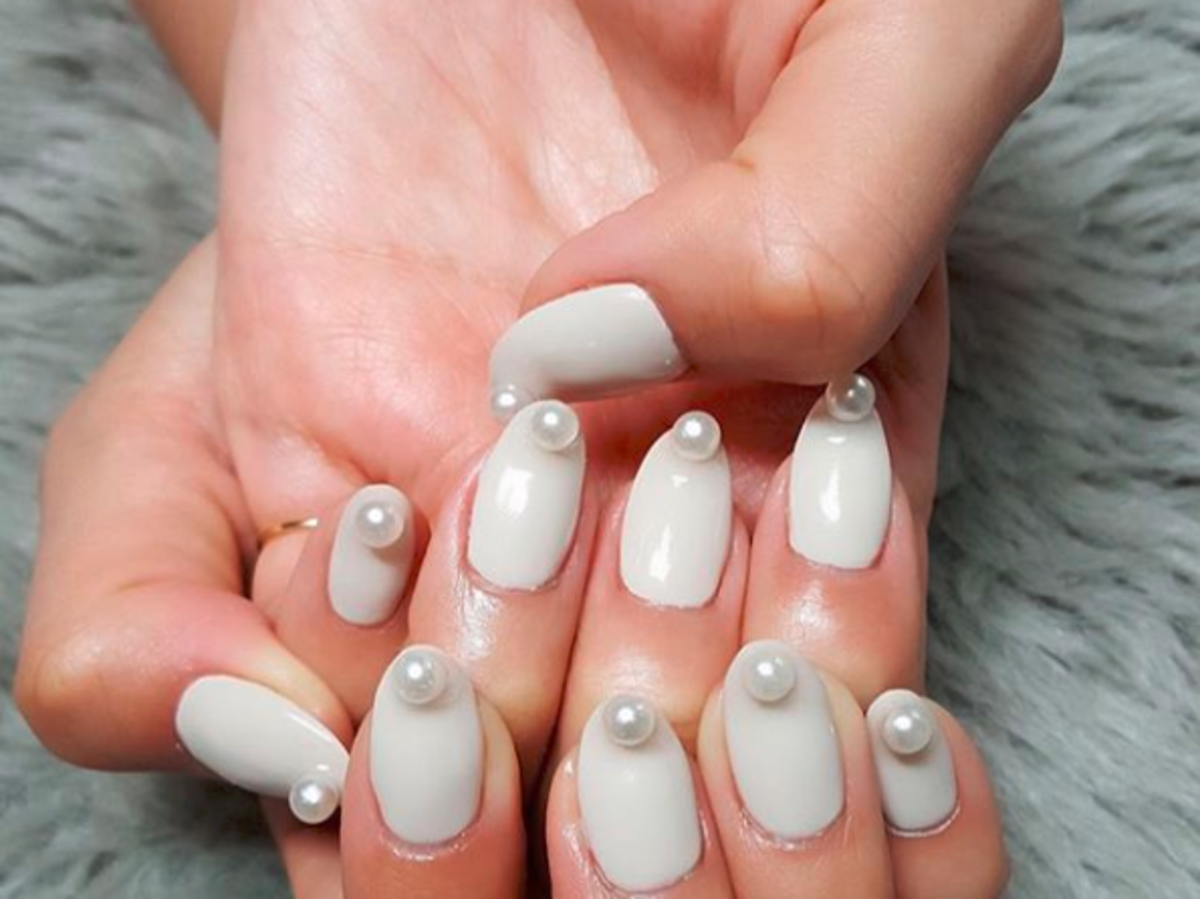 Manicure z perłami