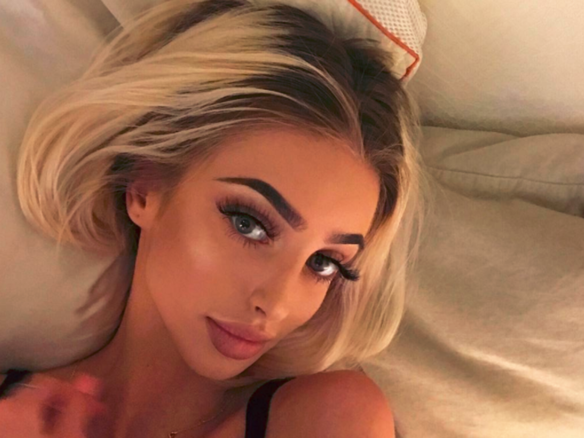 Luna Selini - stylowa żywa Barbie, która unika różu