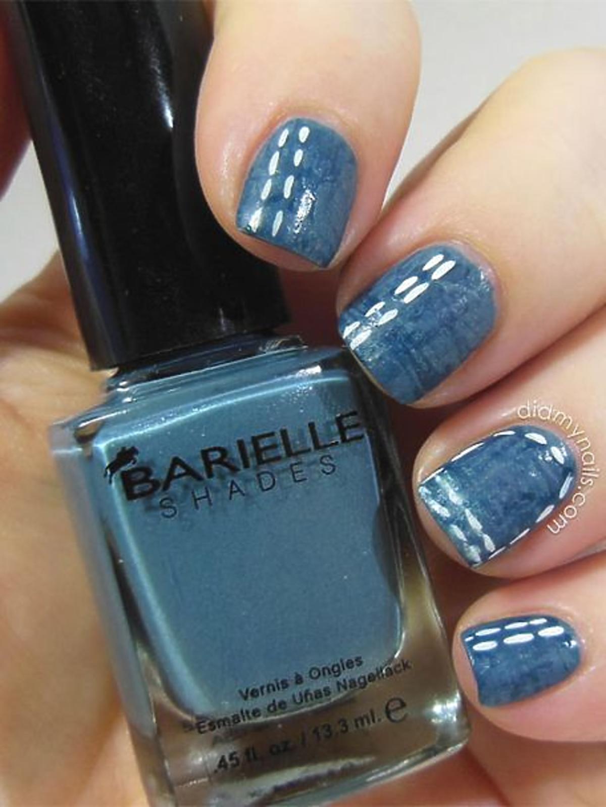 Dżinsowy manicure