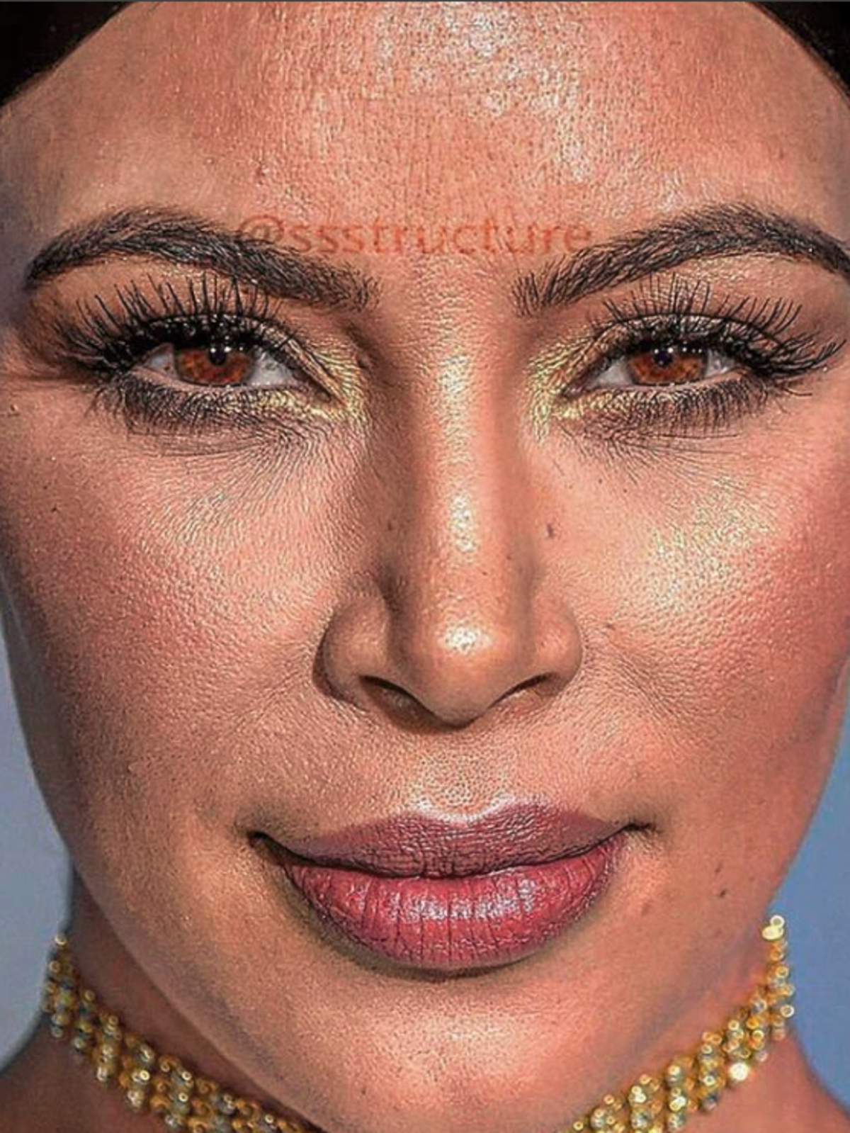 Niedoskonałości gwiazd - Kim Kardashian