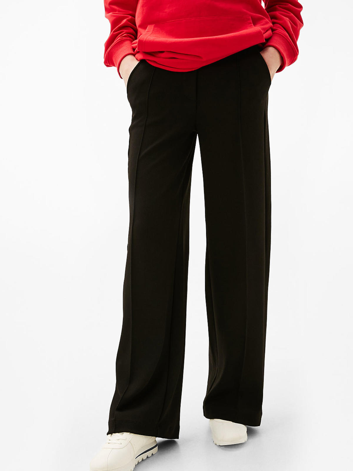Szeroki spodnie z zakładkami - Bershka - 79,90 zł