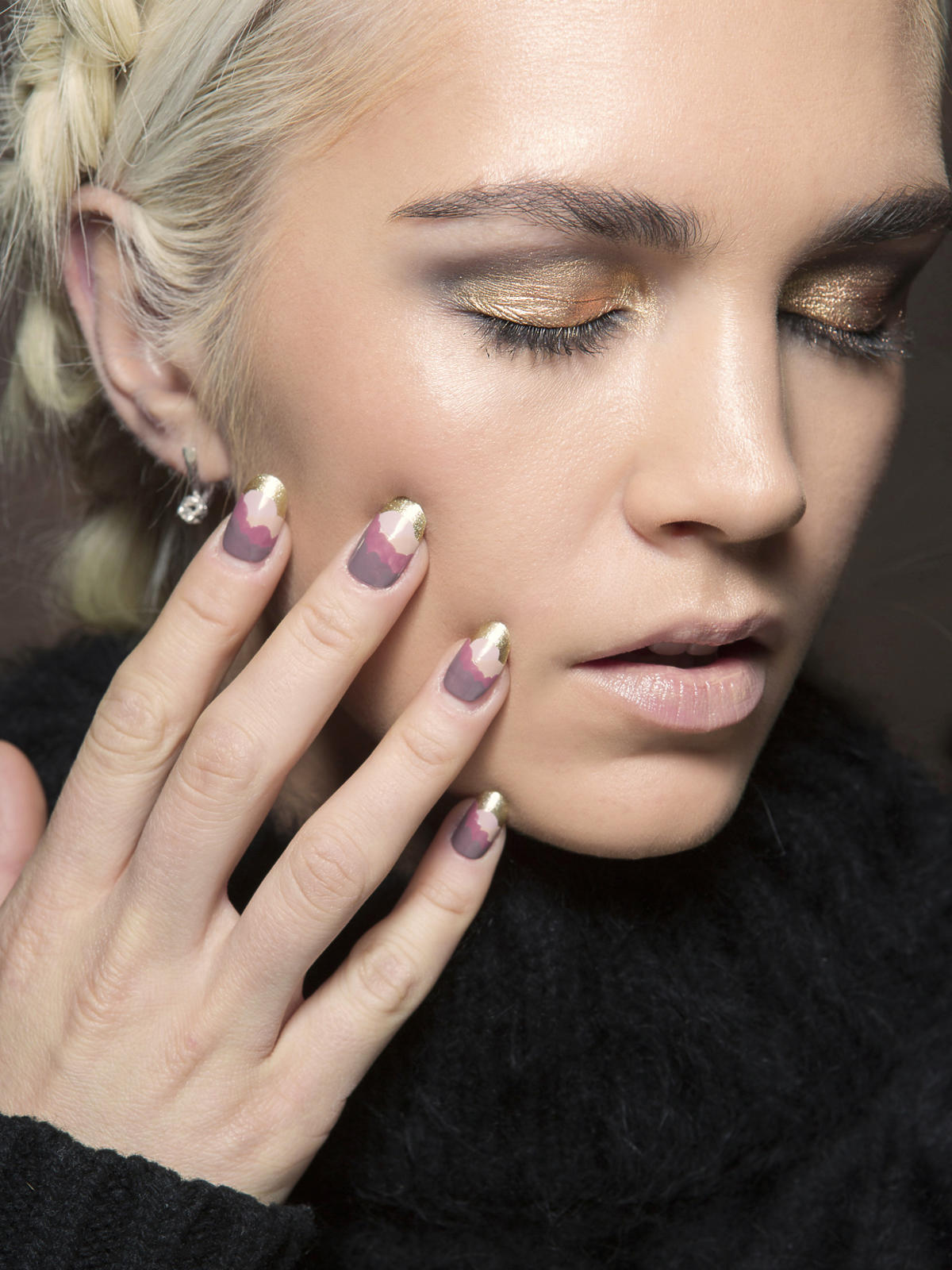 Hoffman, manicure manicure z pastelowymi wzorami i złotem - jesień 2015