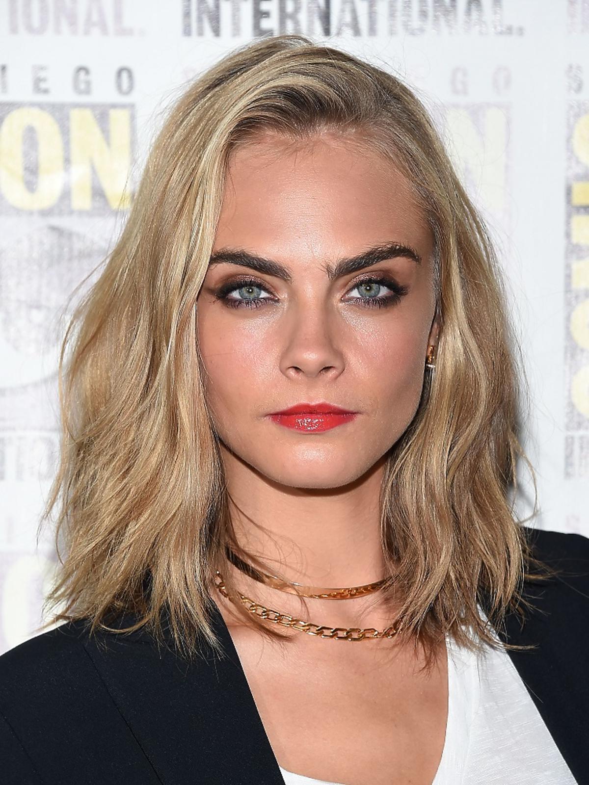 Cara Delevingne w krótszych włosach. Lepiej czy gorzej?
