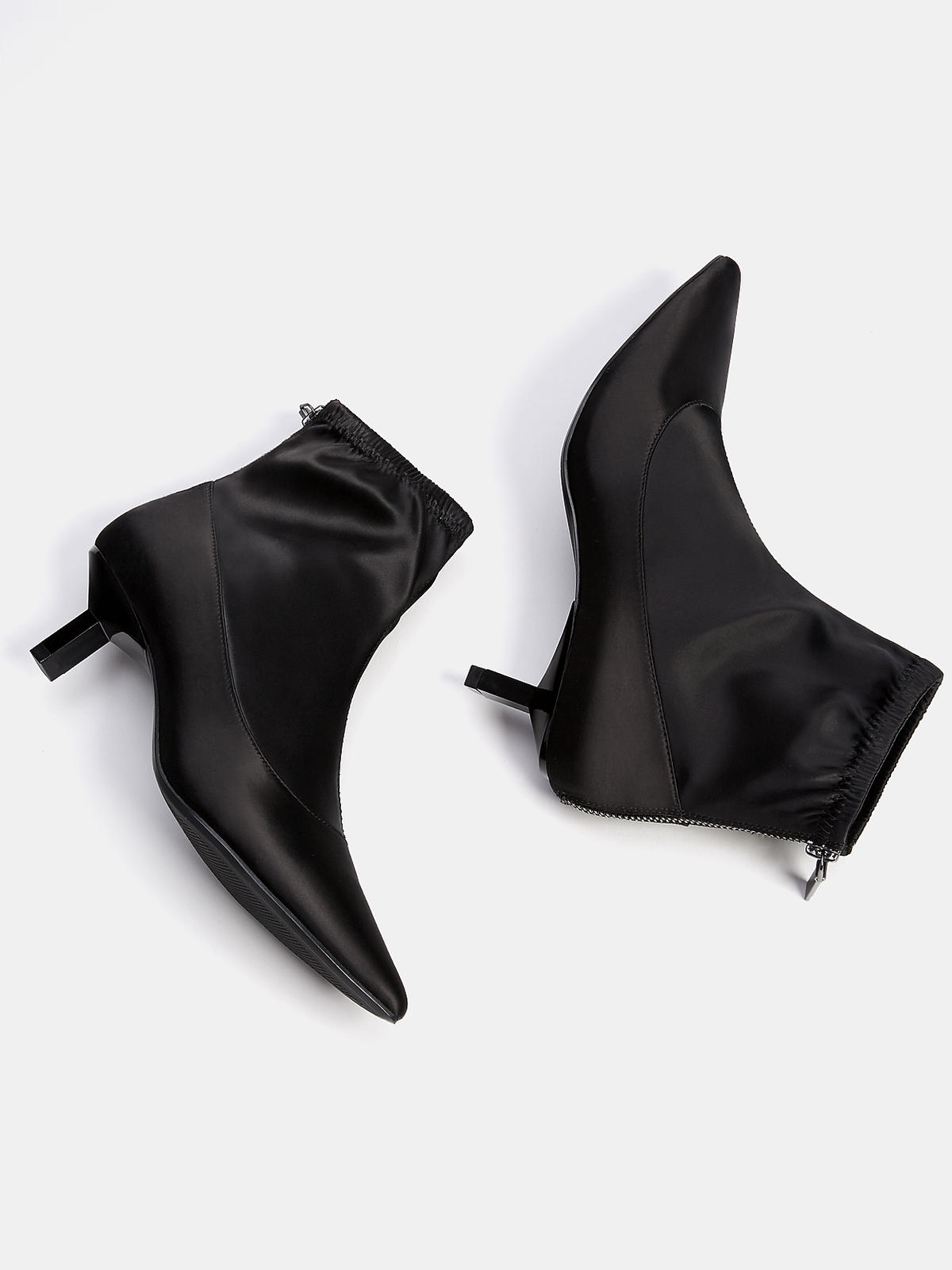 Satynowe botki - Bershka - 139 zł