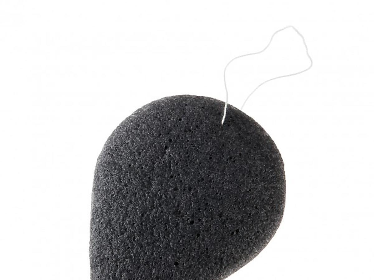IT'S SKIN Charcoal Cleansing Puff