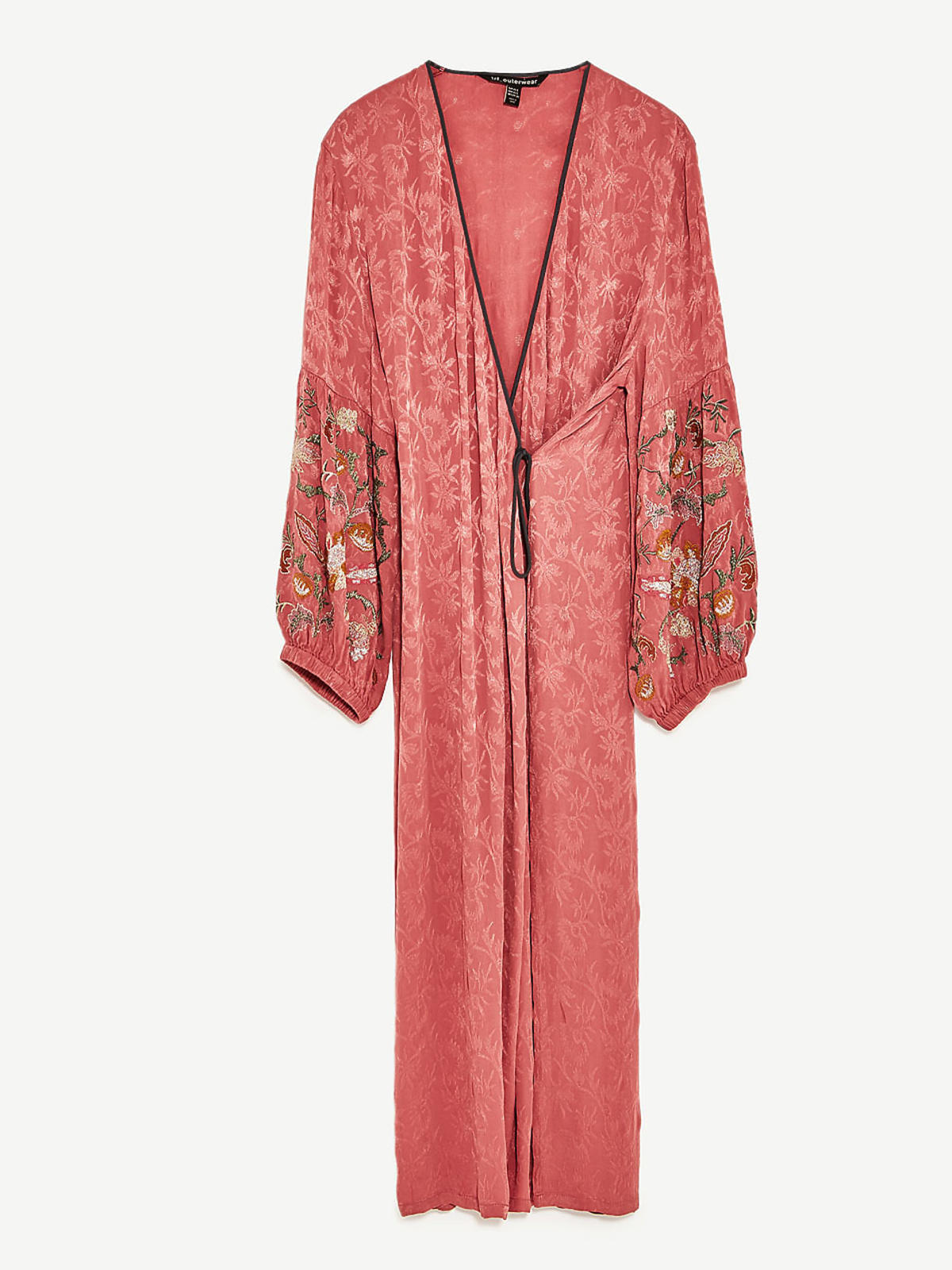 Różowe kimono-szlafrok z Zary