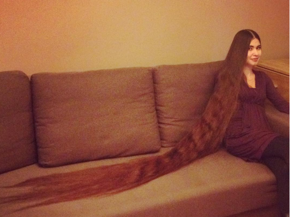 Aliia Nasyrova i jej włosy o długości ponad 200 cm