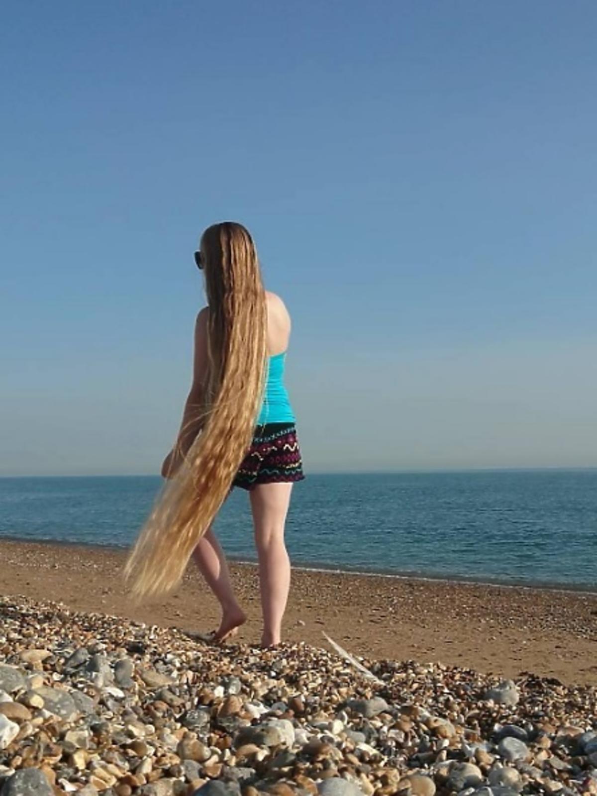 Długie włosy Małgorzaty Kulczyk