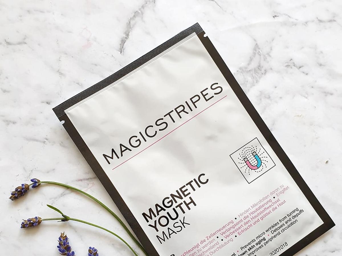 Magic Stripes - Maseczka odmładzająco-napinająca Magnetic Youth