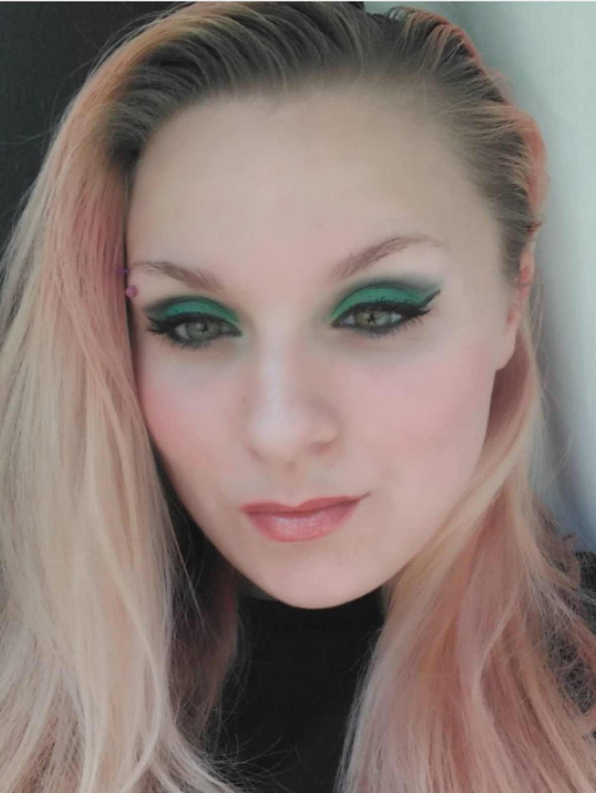Zielony makijaż oczu