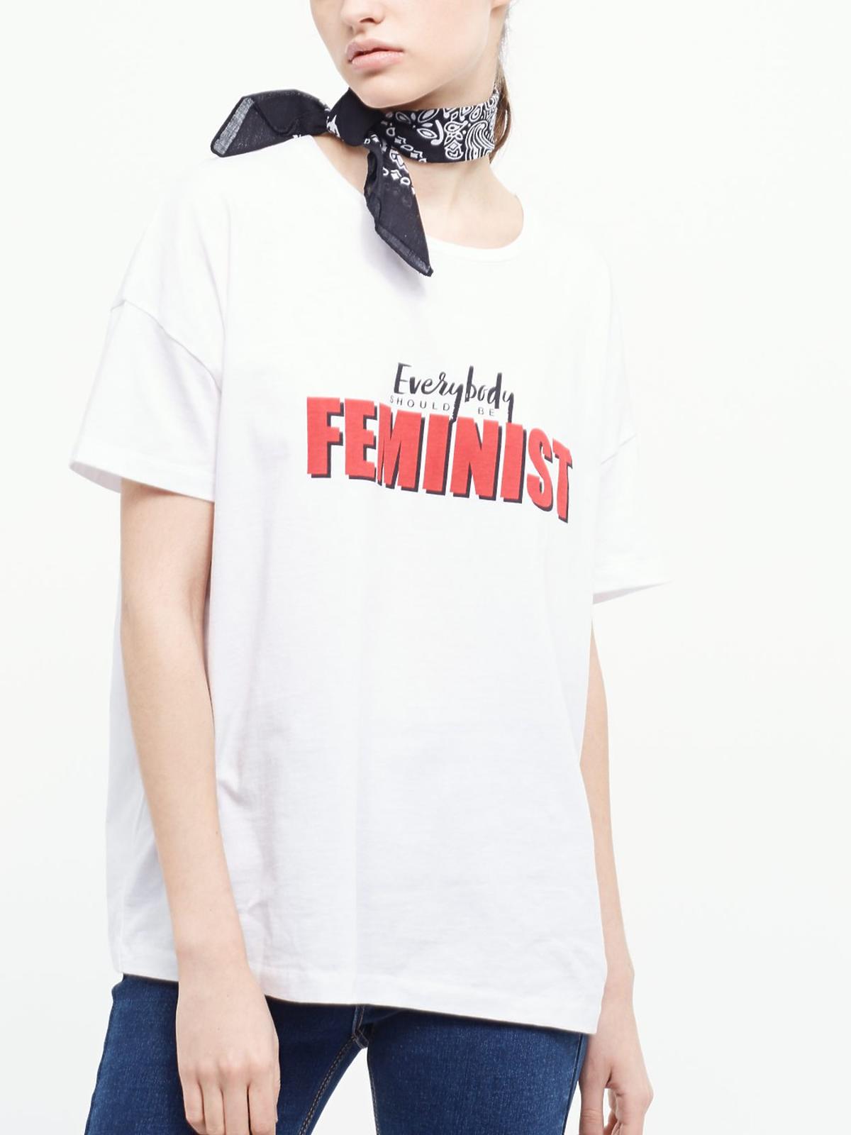 T-shirt Everybody should be femist - Stradivarius - 29 zł