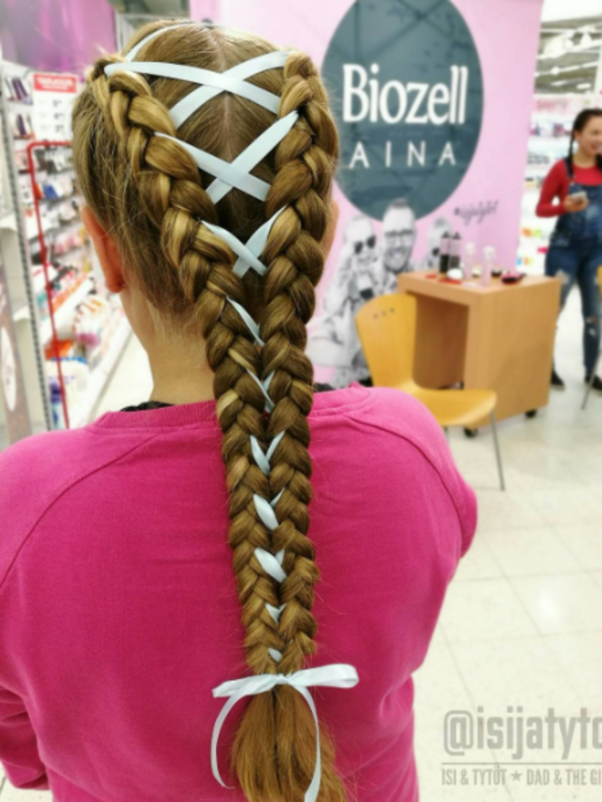 Zdjęcie: Instagram.com/isijatytot