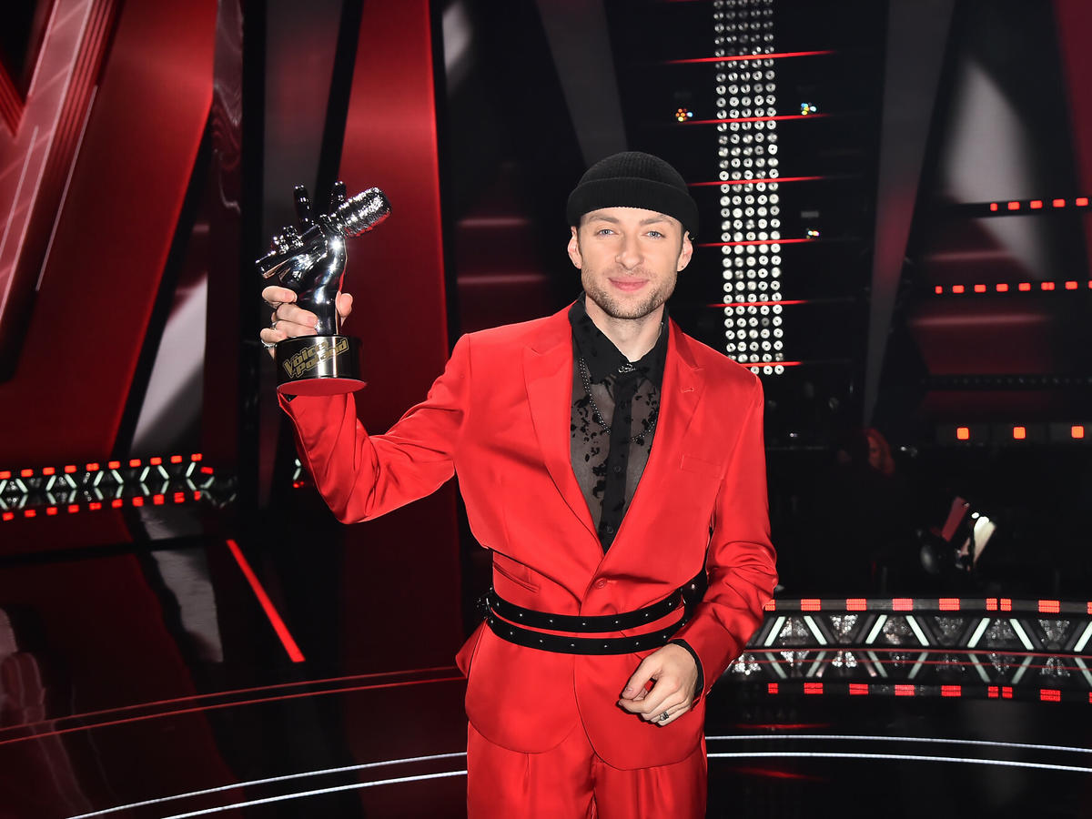 "The Voice of Poland": Dominik Dudek wygrał show, a fani doszukują się ustawki! 
