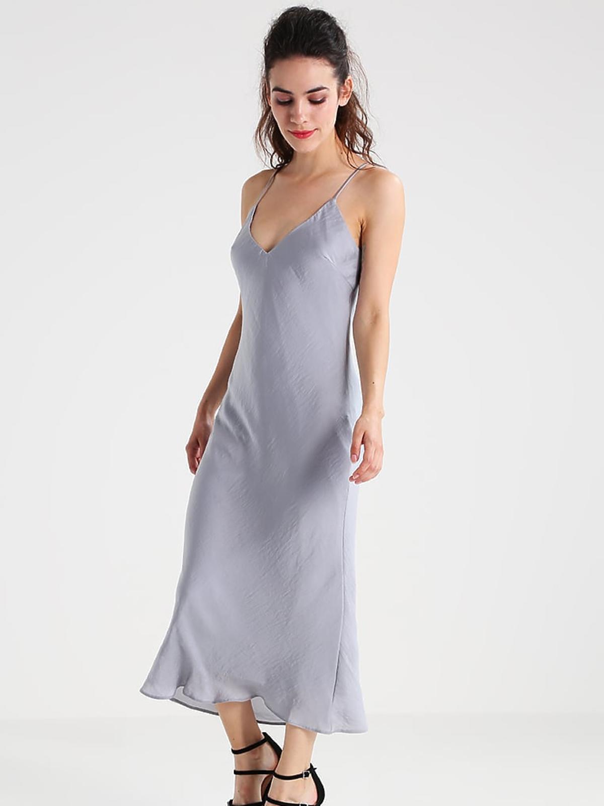 Sukienka w bieliźnianym stylu – New Look 129,00 zł