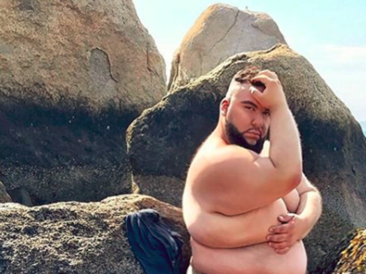 Model plus size