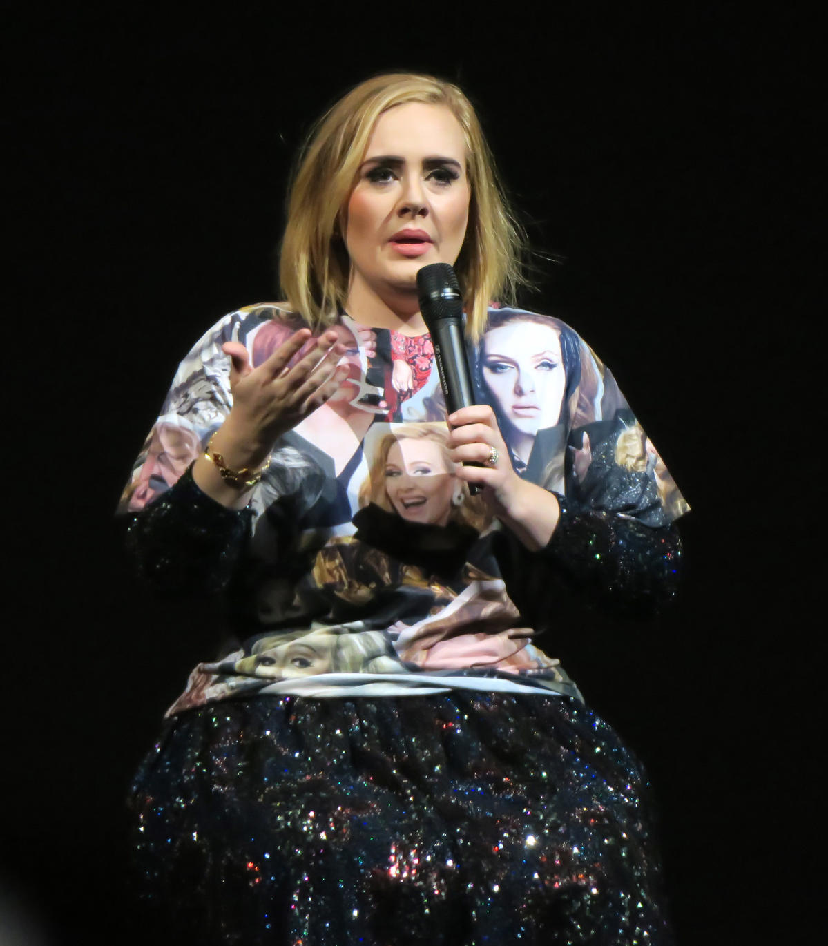 ADELE METAMORFOZA