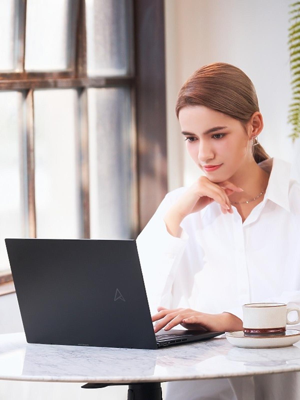 Asus Zenbook 14 OLED