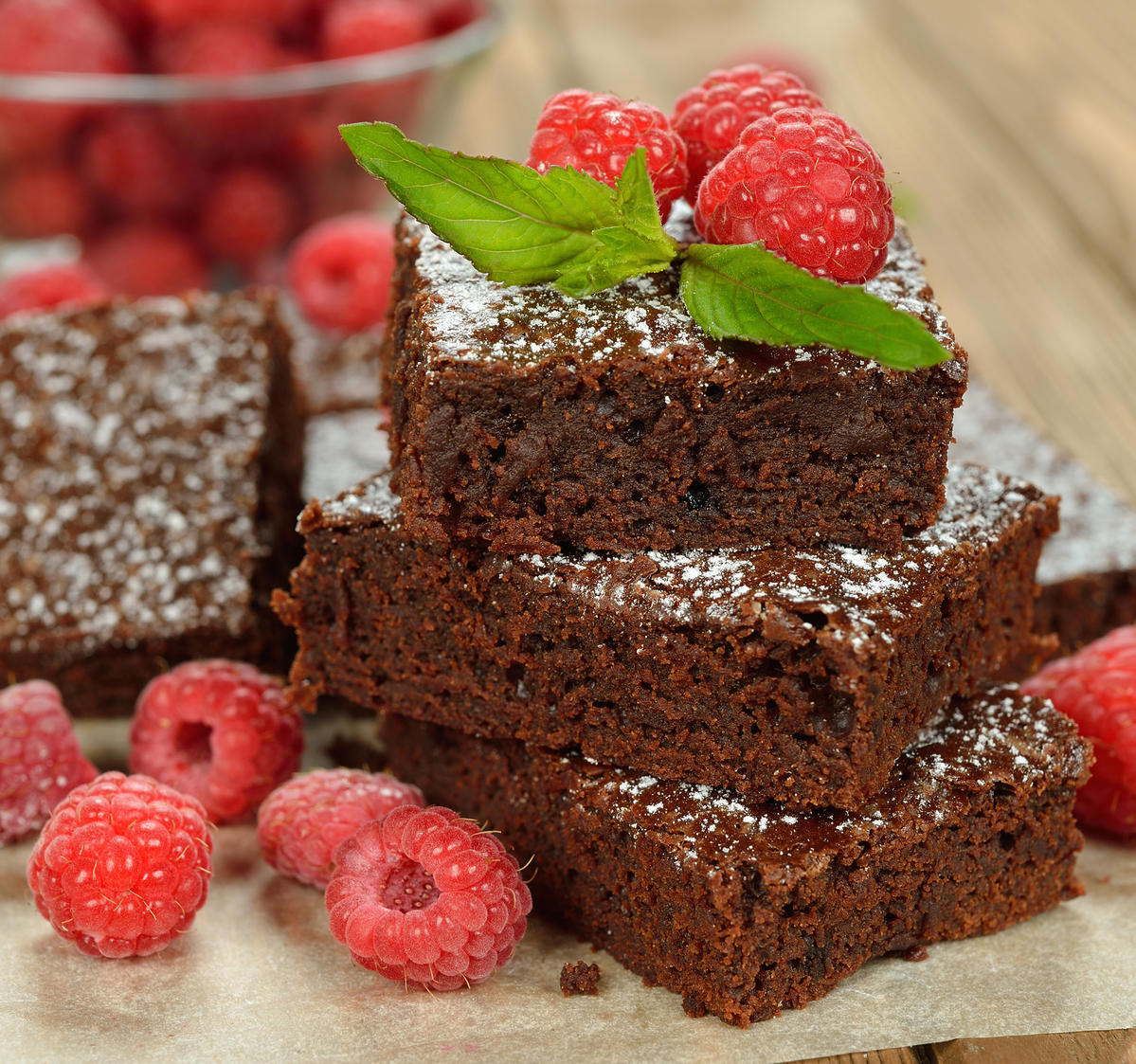 Brownie z malinami