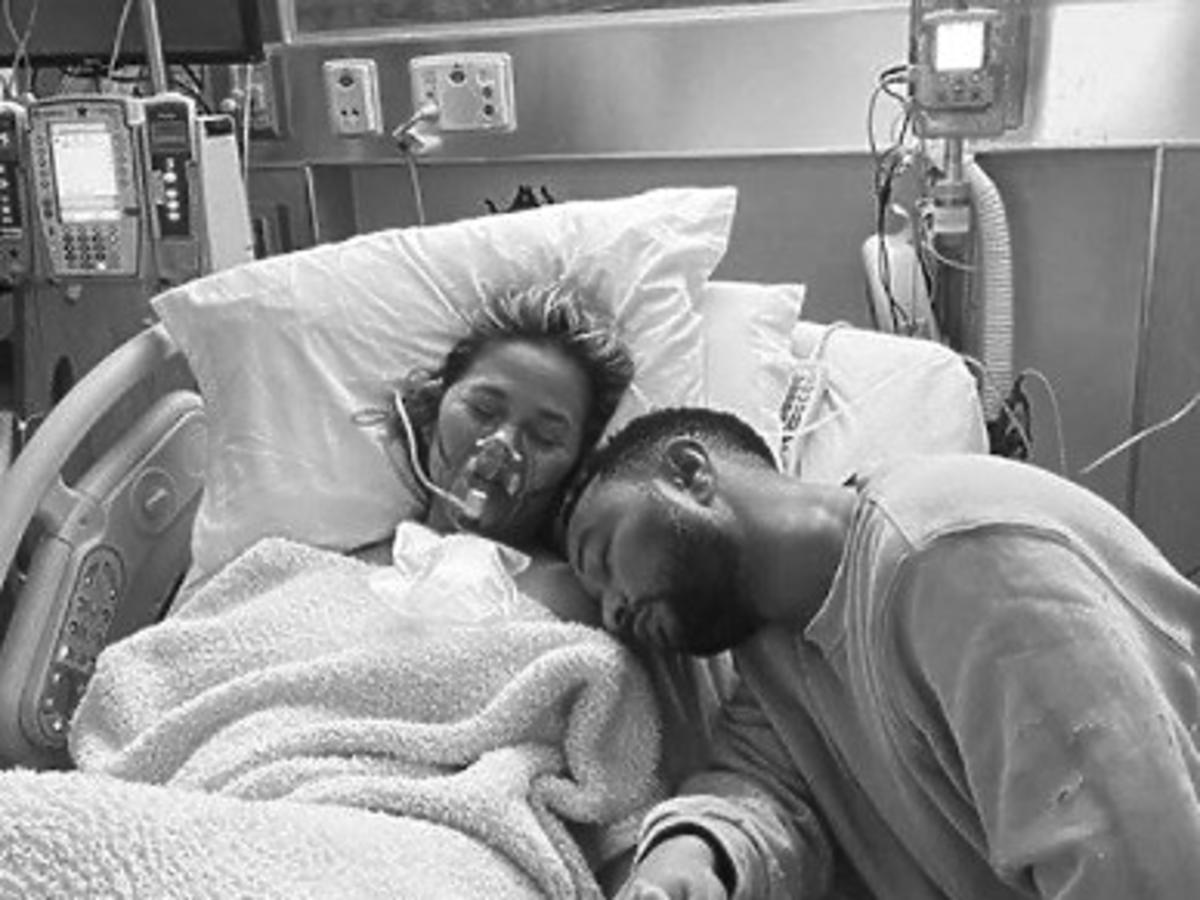 Chrissy Teigen i John Legend stracili dziecko.