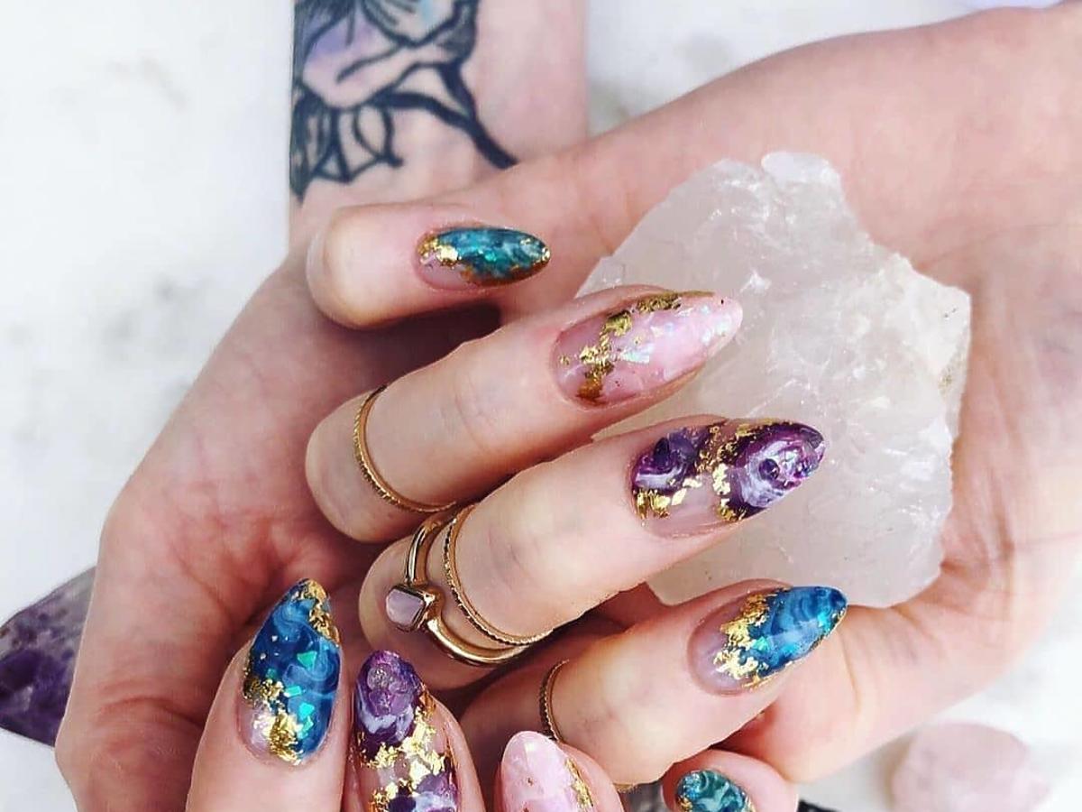 Crystal nails