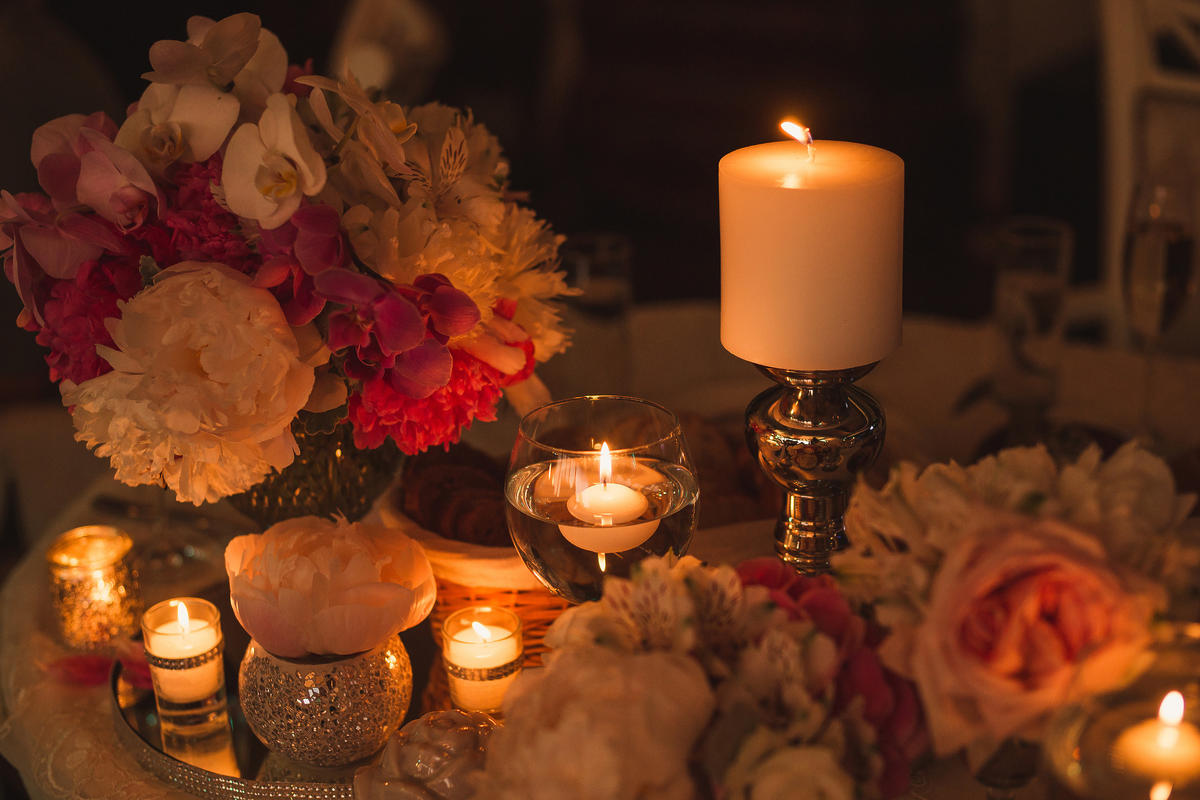 Dekoracje na stoły weselne - świece