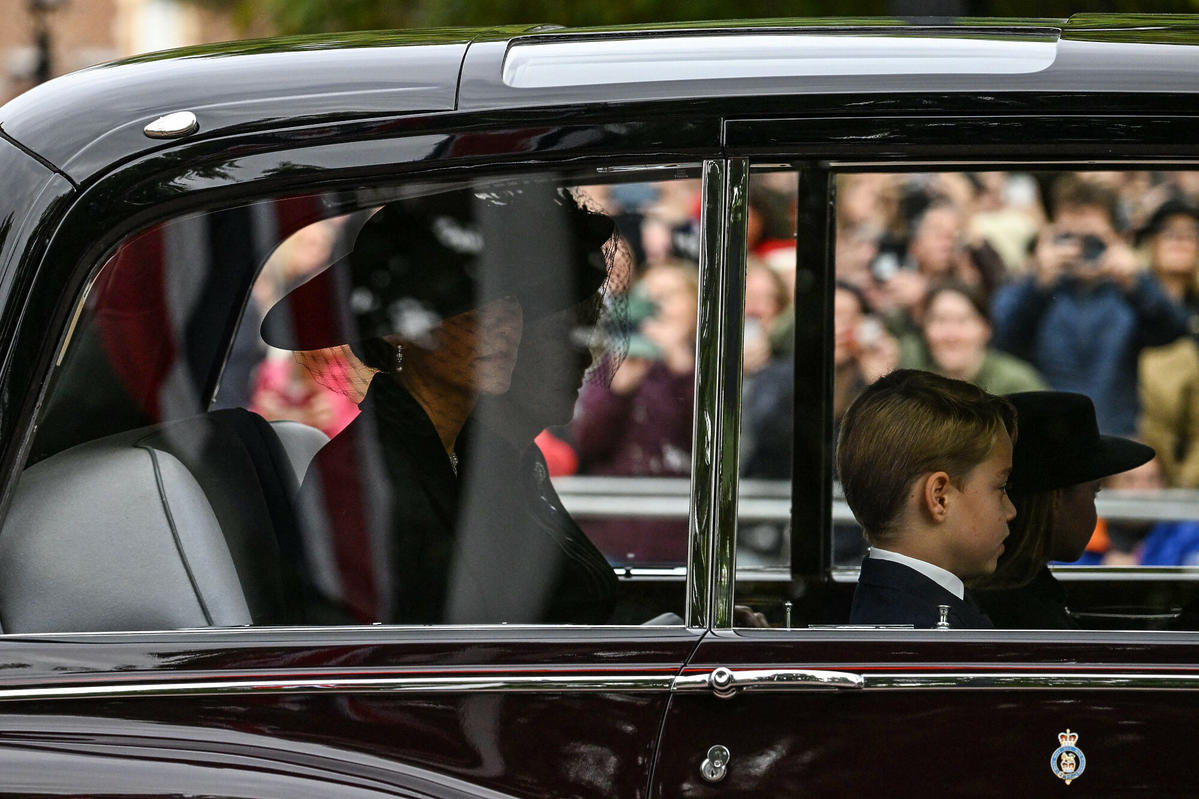 Dzieci księżnej Kate i Williama na pogrzebie królowej Elżbiety II