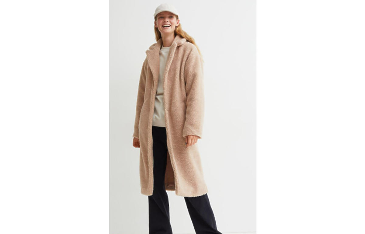 futerkowy płaszcz z H&M w stylu Katarzyny Cichopek