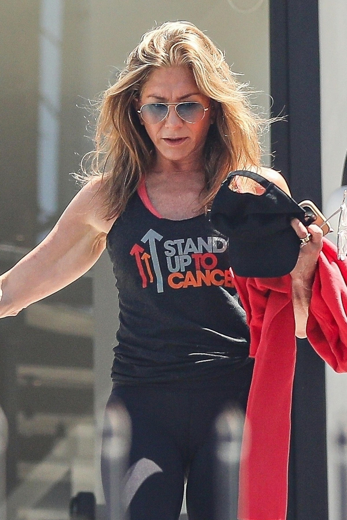 Jennifer Aniston przyłapana przez paparazzi