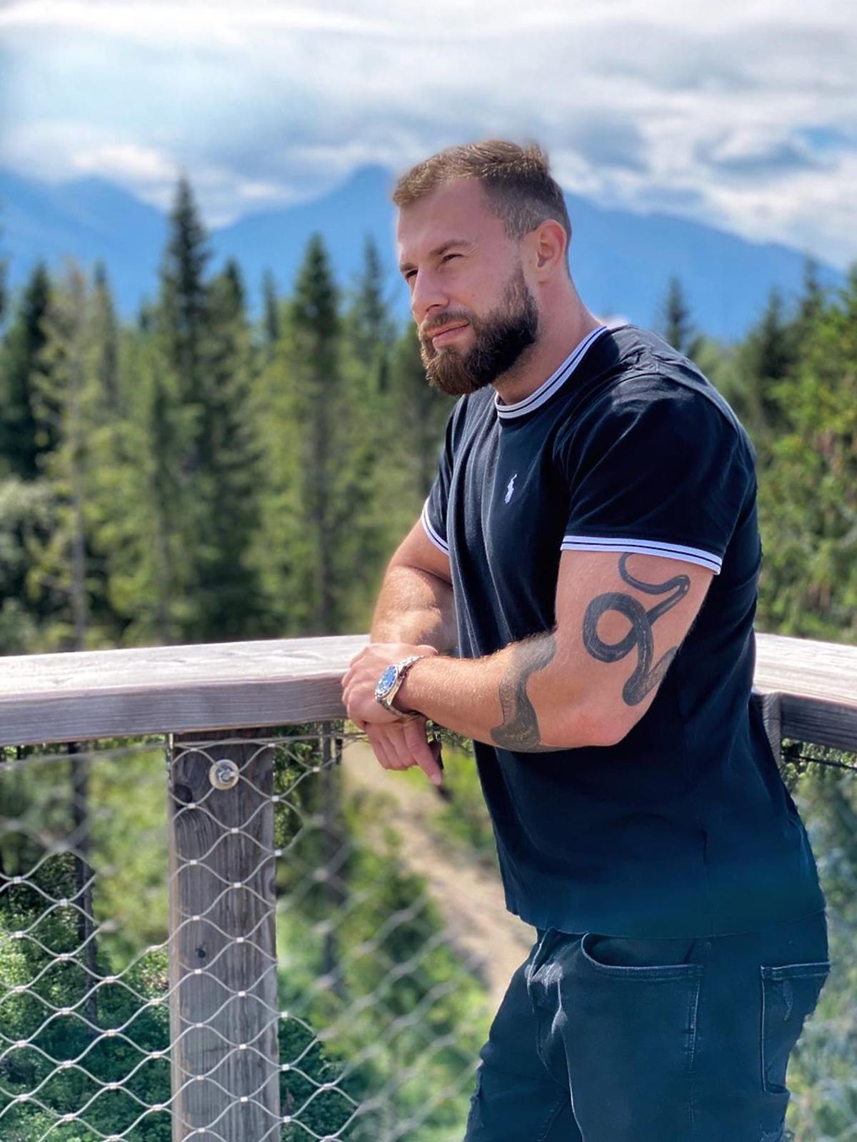 Kim jest Kamil Piórkowski, uczestnik drugiej edycji „Hotel Paradise”?