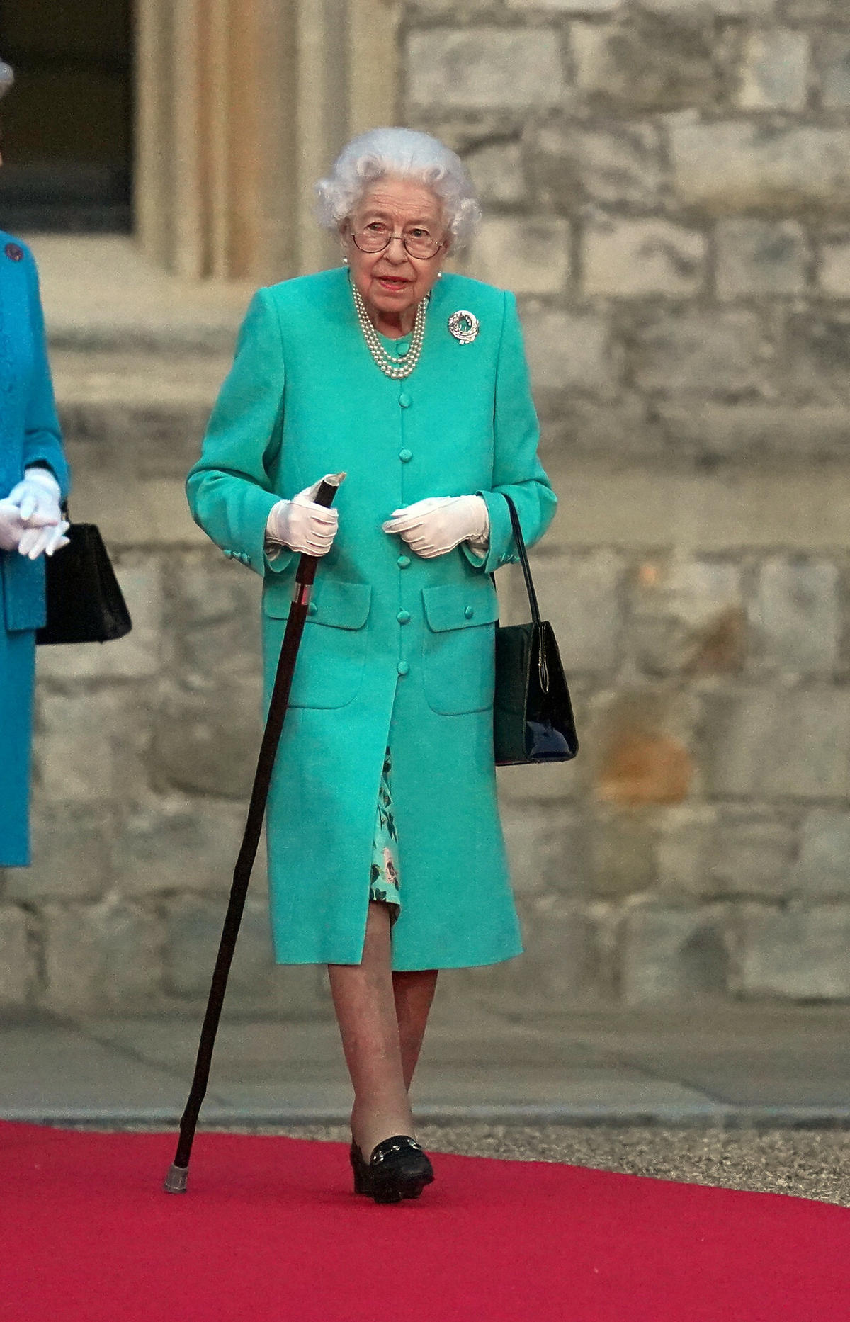 Królowa Elżbieta II zmieniła fryzurę 