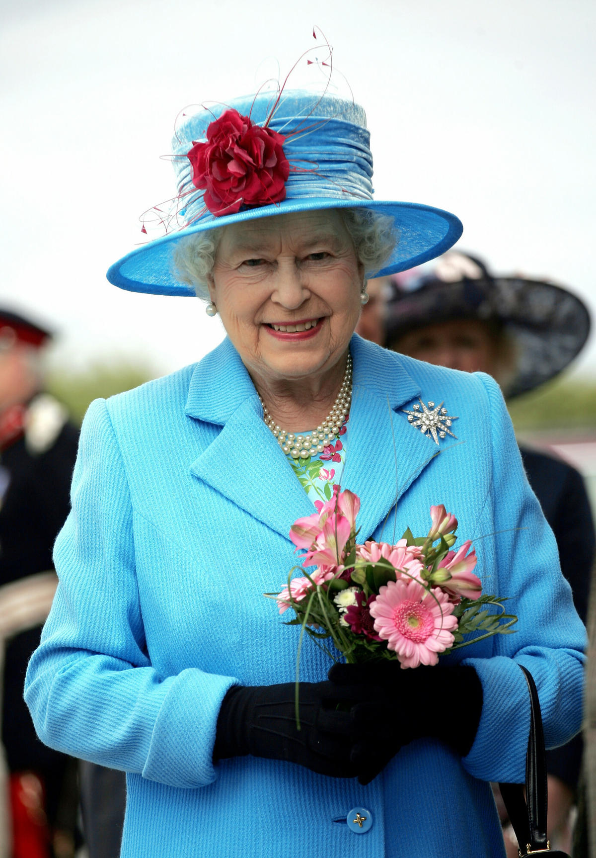 Królowa Elżbieta zamieszka w pałacu ze swoją krawcową