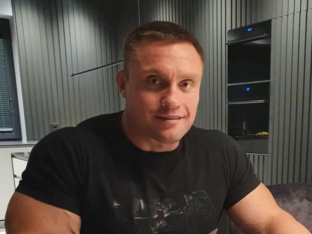 Krzysztof Radzikowski z Gogglebox schudł 30 kilogramów