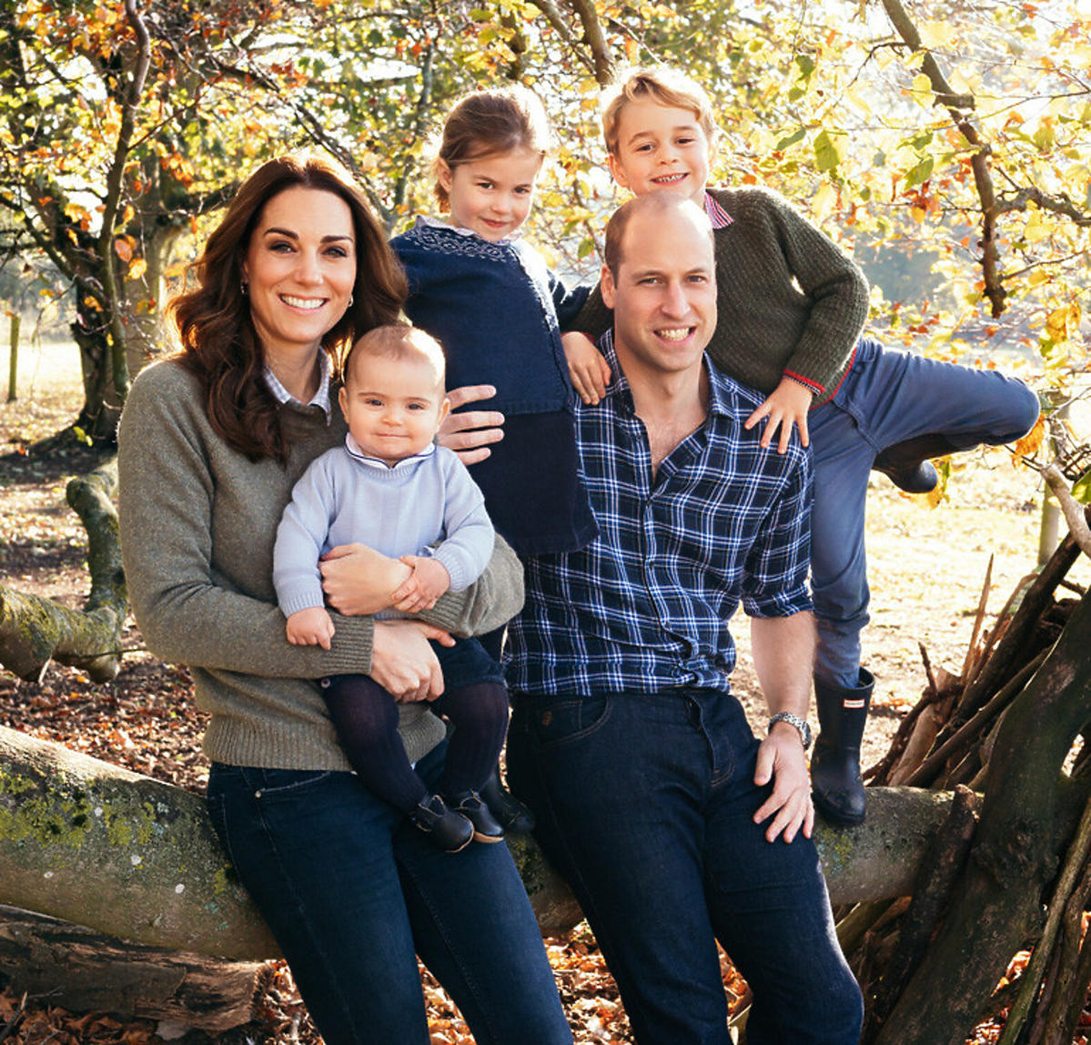 Księżna Kate i książę William z dziećmi