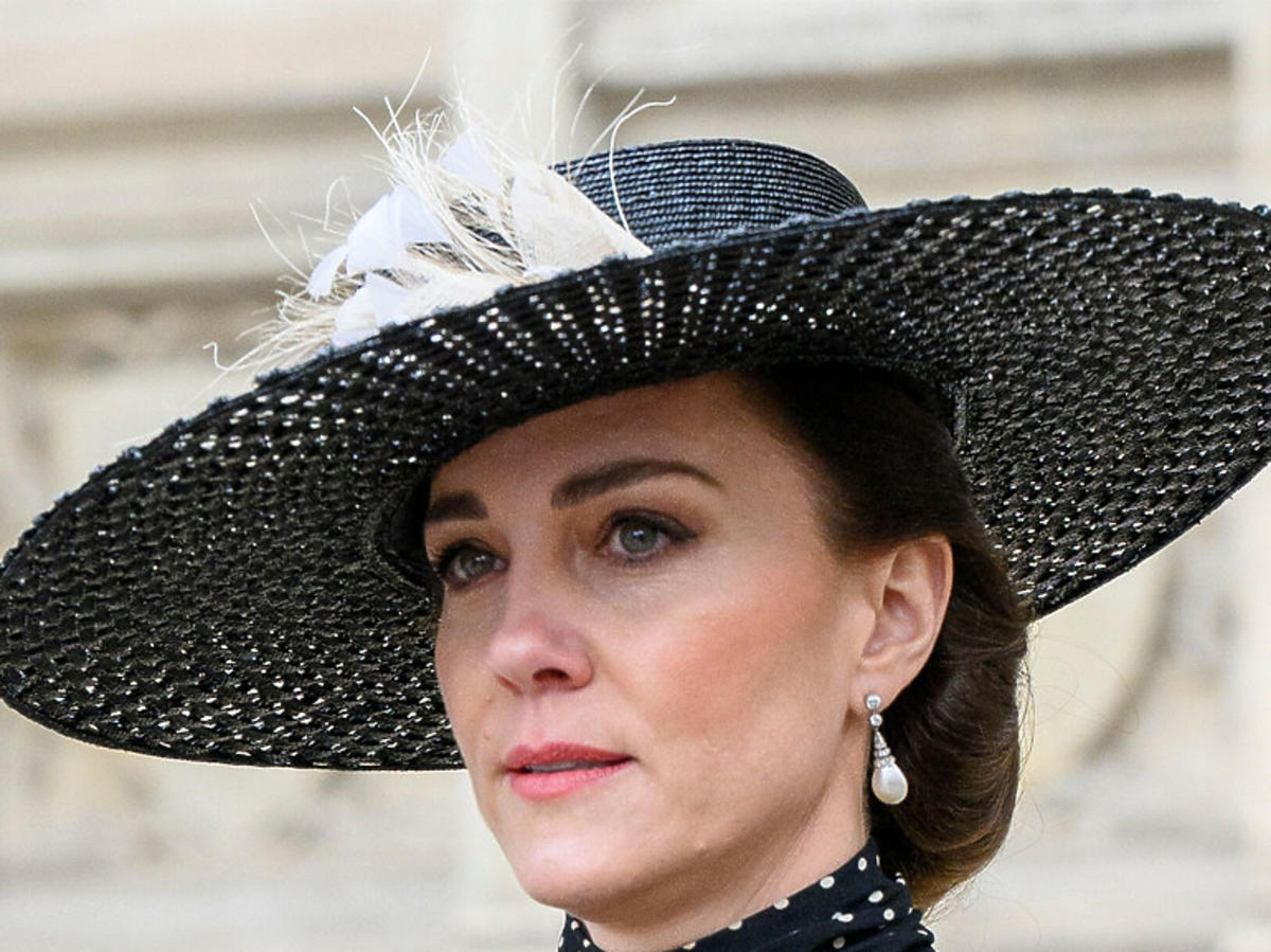 Księżna Kate w kapeluszu
