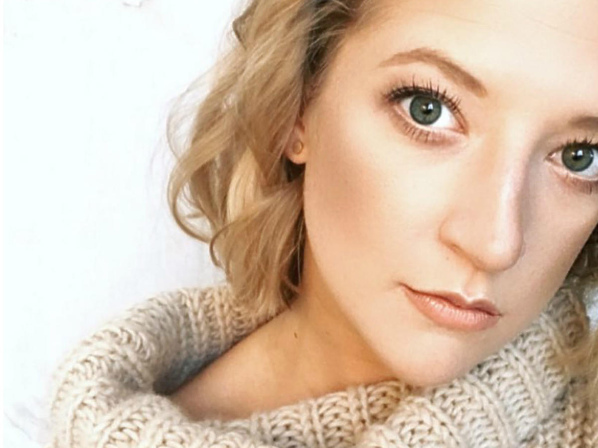 Lara Gessler makijaż