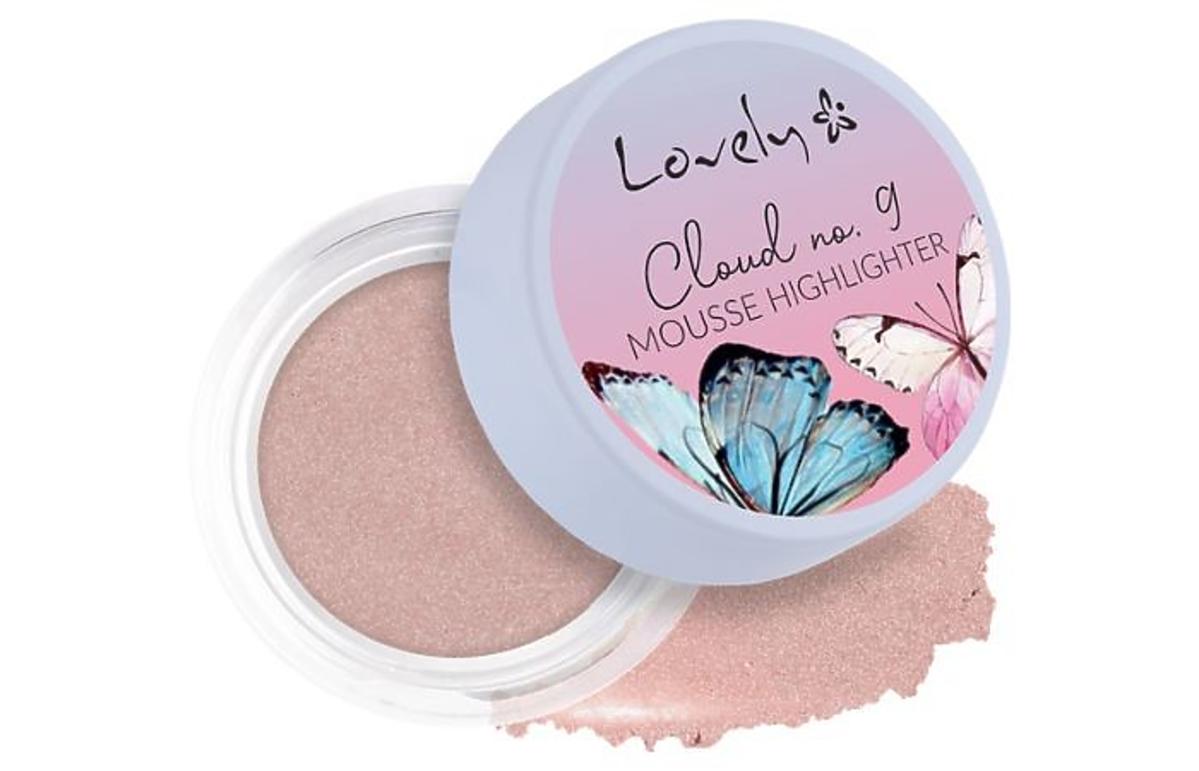 Lovely, Is a Butterly, Cloud No. 9 Mousse Highlighter