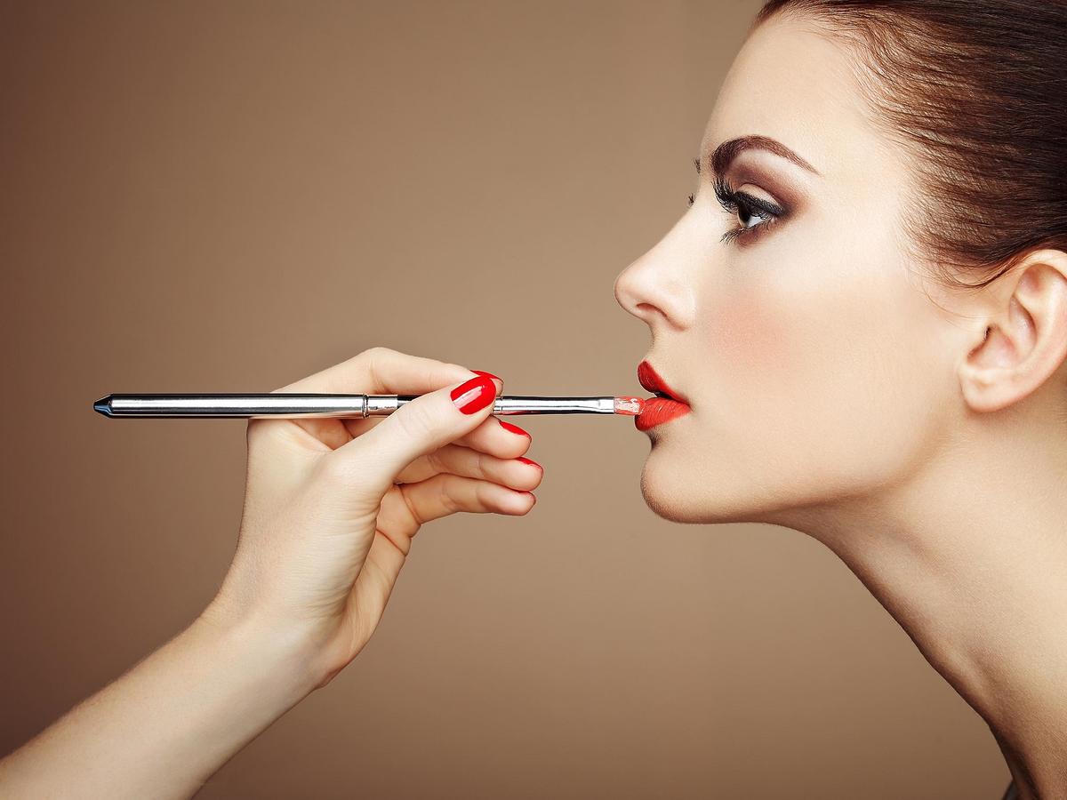 Makijaż i manicure z dojazdem do domu