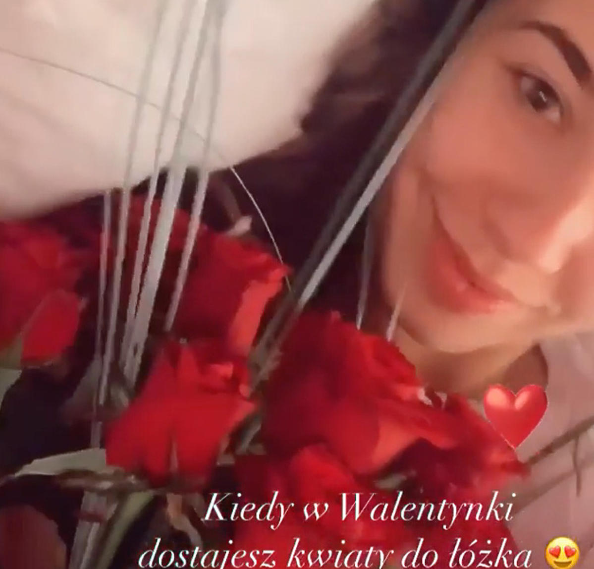 Marcelina Ziętek z różami