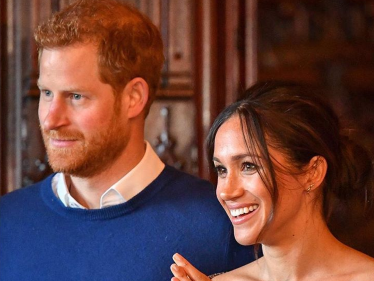 Meghan Markle dokleiła się do świątecznej rodzinnej kartki? Tę wpadkę na długo zapamięta!