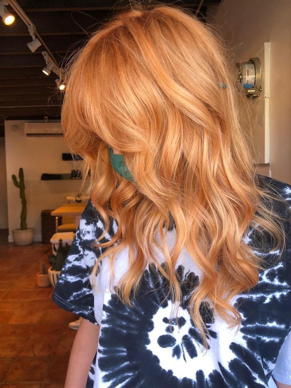 Modny kolor włosów 2020 - Pumpkin Spice 