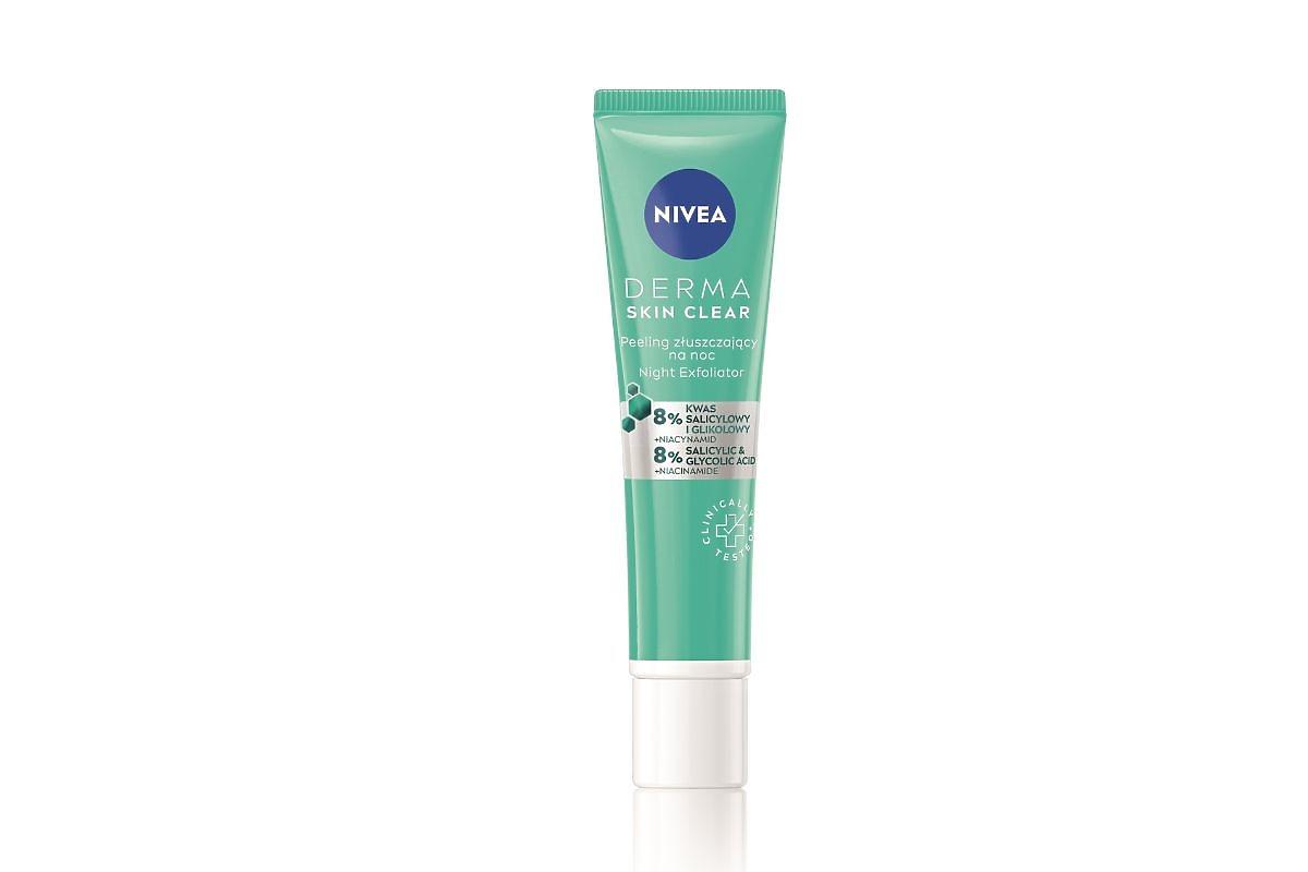 NIVEA Derma Skin Clear Peeling złuszczający na noc 