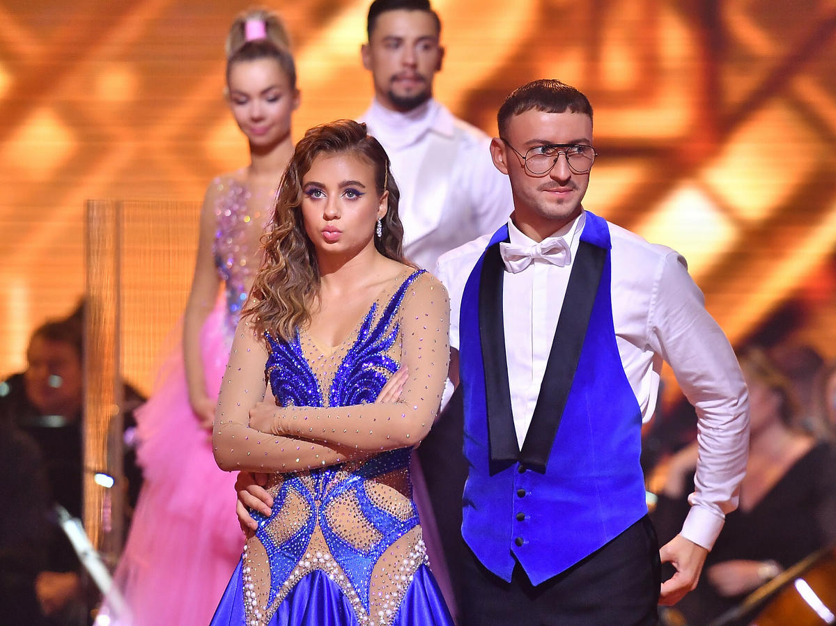 Oliwia Bieniuk wygląda na obrażoną w Tańcu z Gwiazdami