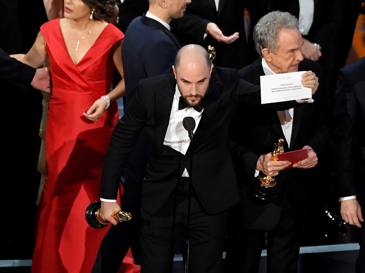 Oscarowa gala - zamieszanie na scenie