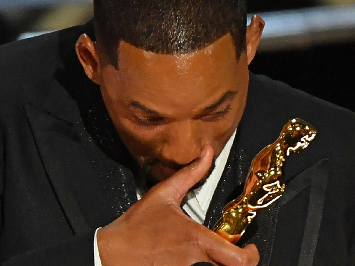 Oscary 2022: Will Smith płacze odbierając nagrodę