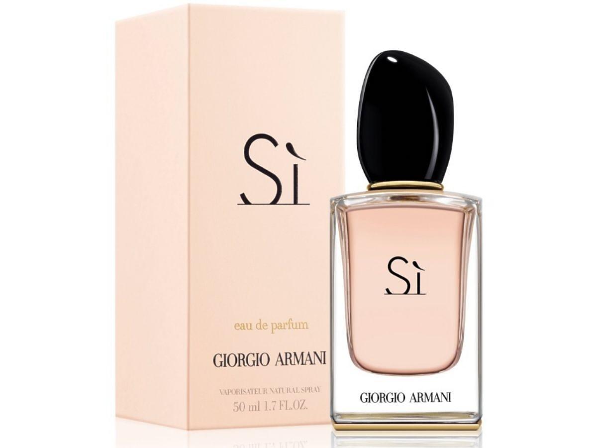 Perfumy Giorgio Armani Sì na promocji 