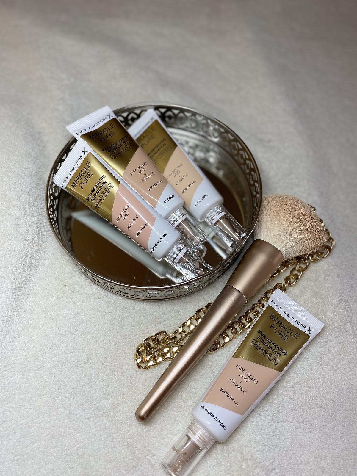 Podkład Max Factor Miracle Pure