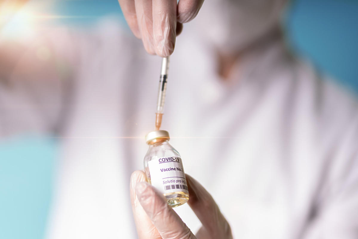 Potencjalne skutki uboczne szczepionki na koronawirusa