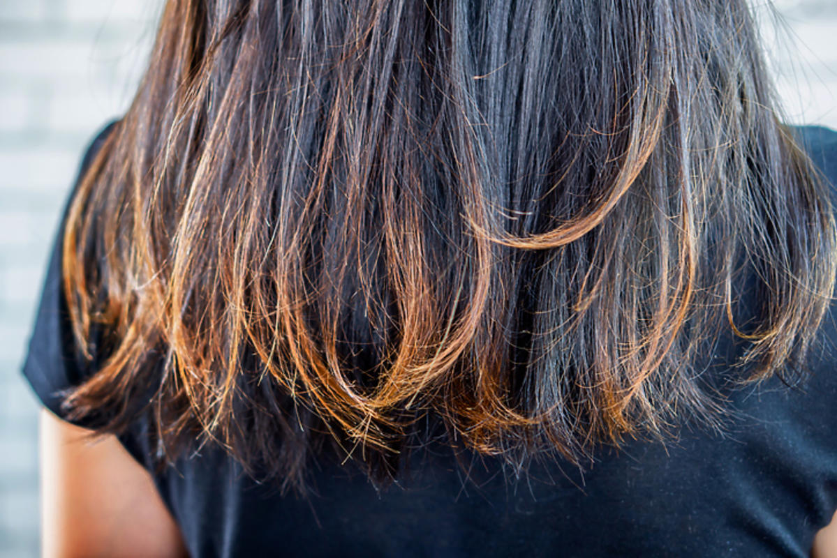 Przyczyny powstawania suchych włosów