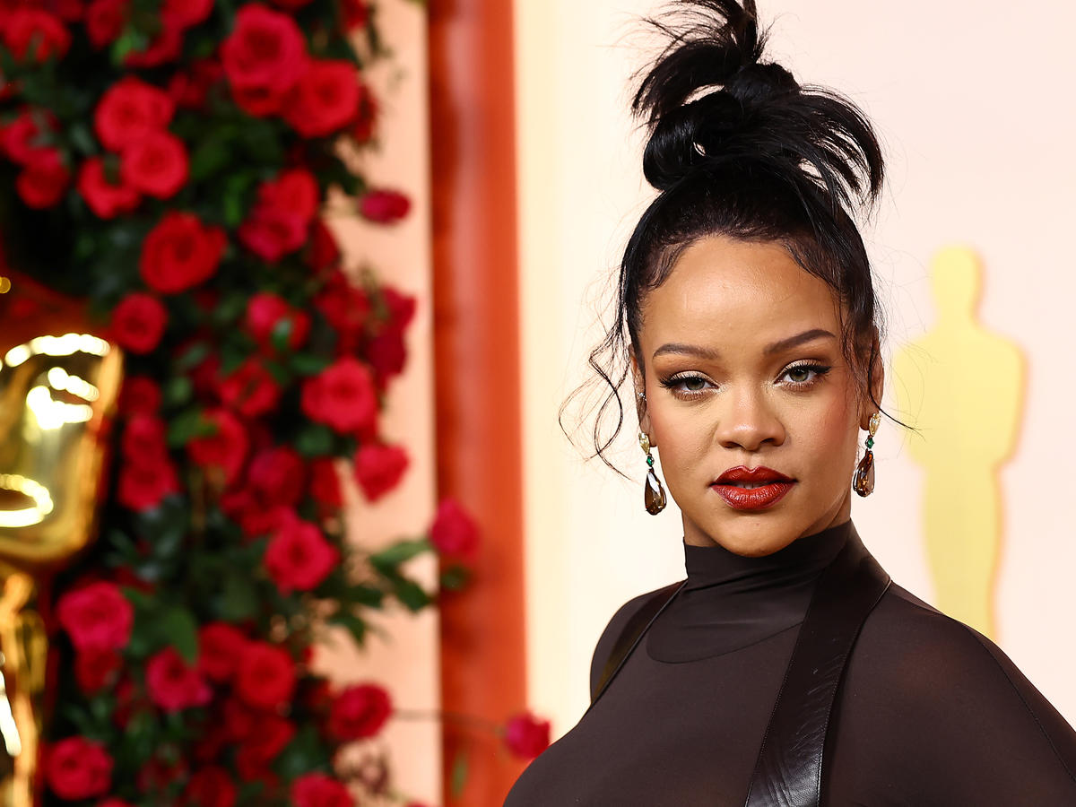 Rihanna na rozdaniu Oscarów 2023