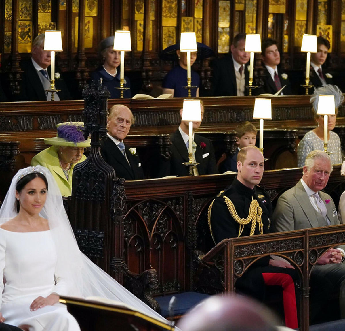 Rodzina królewska, a obok Meghan w czasie uroczystości ślubu jej i Harry'ego